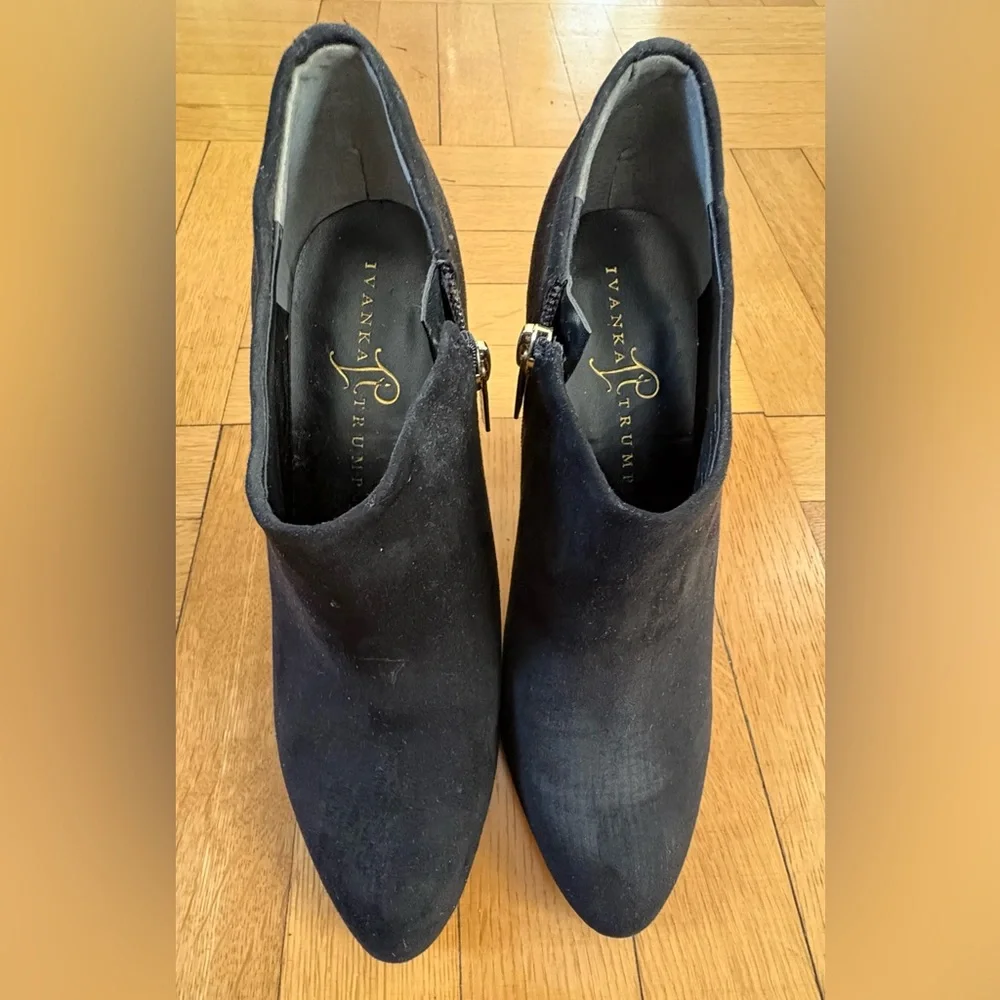 Ivanka Trump Black Ankle Booties in Size 7.5